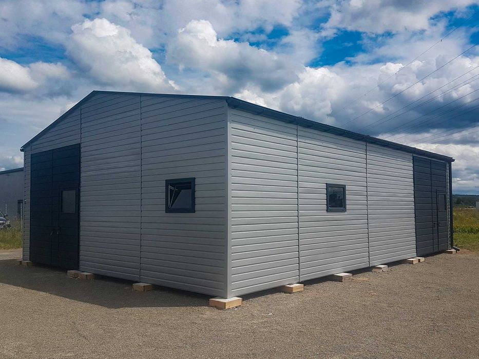 Blaszana hala 8,5×11,5m Okno Drzwi Rynna– srebrny/ciemny grafit matowy