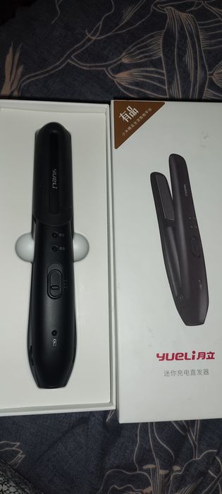 Выпрямитель для волос Xiaomi YueLi HS-523 BK. Беспроводной