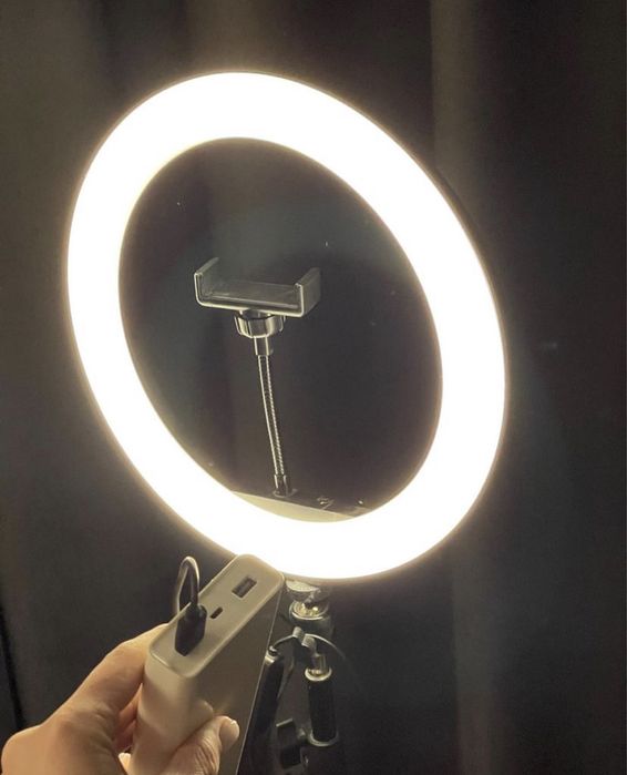 Кільцева лампа