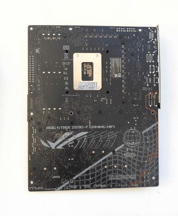 ТОП! ASUS Rog Strix Z690-F Gaming WiFi (s1700)