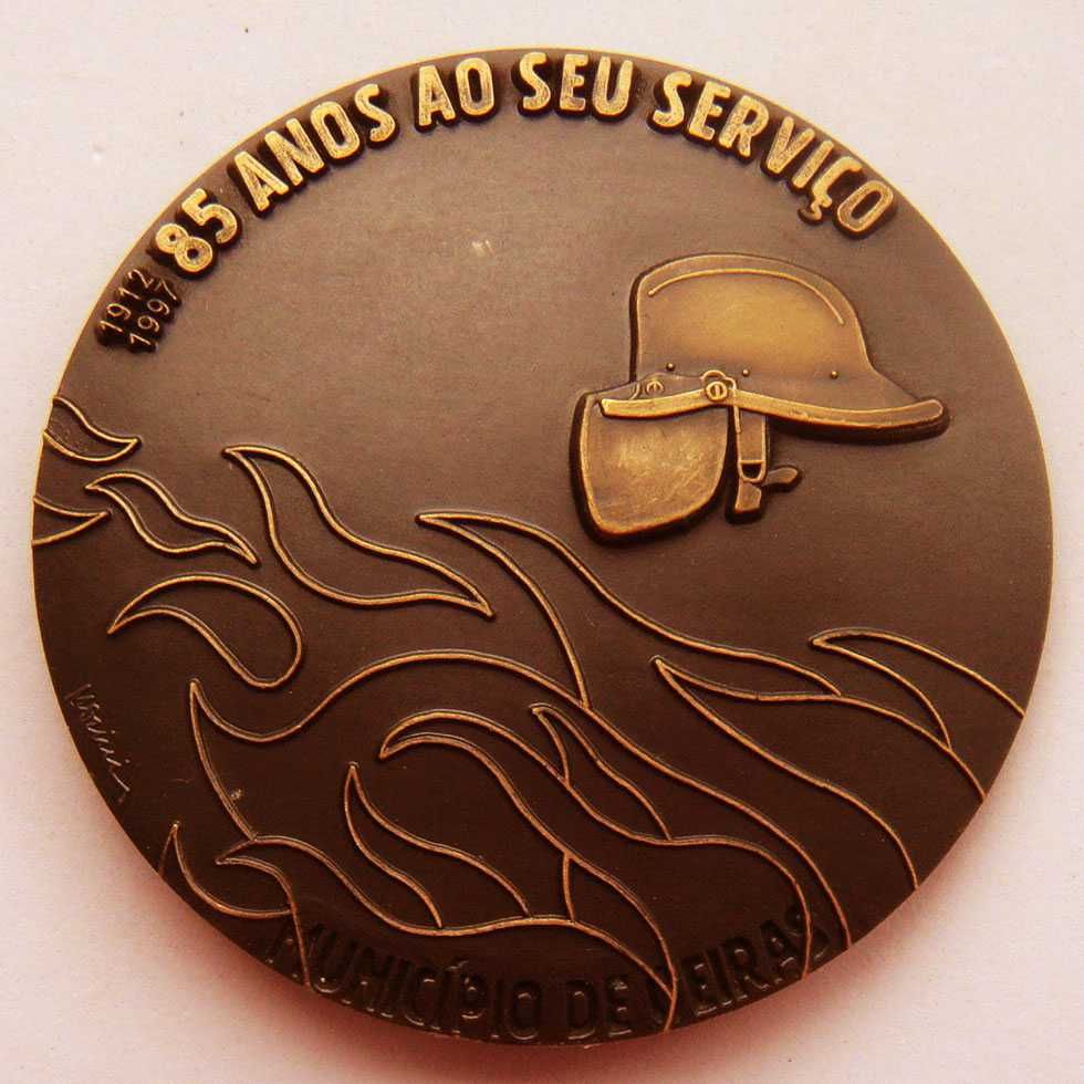 Medalha de Bronze dos Bombeiros Voluntários de Carnaxide Oeiras