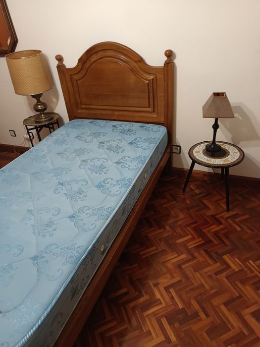 Cama solteiro para despachar