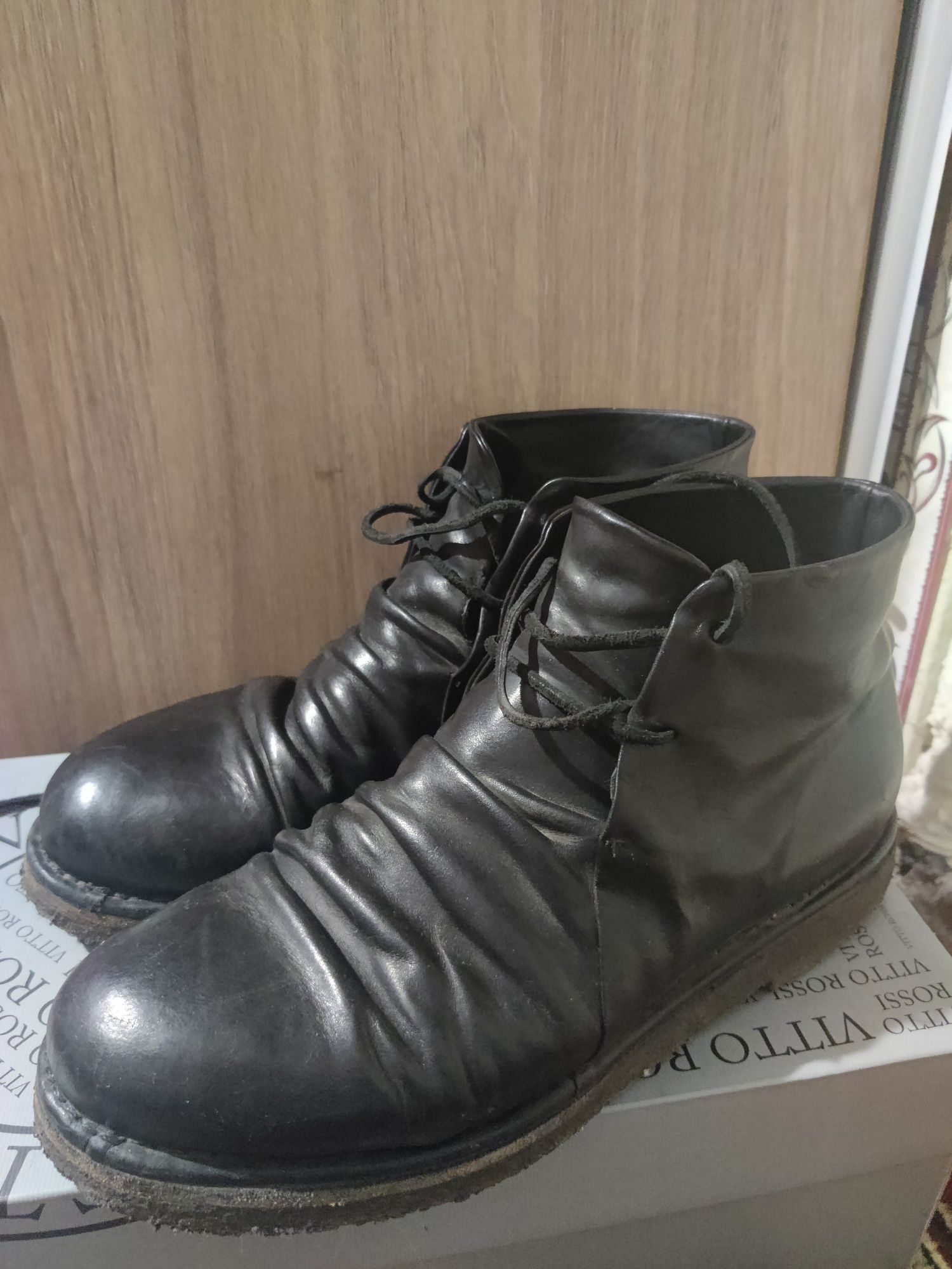 Rondholz pleated leather boots