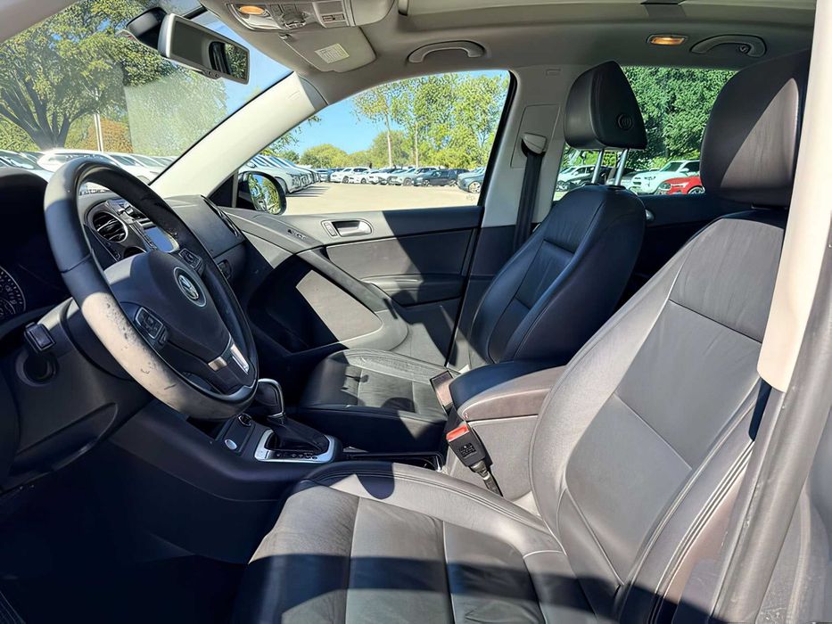 Volkswagen Tiguan      2017