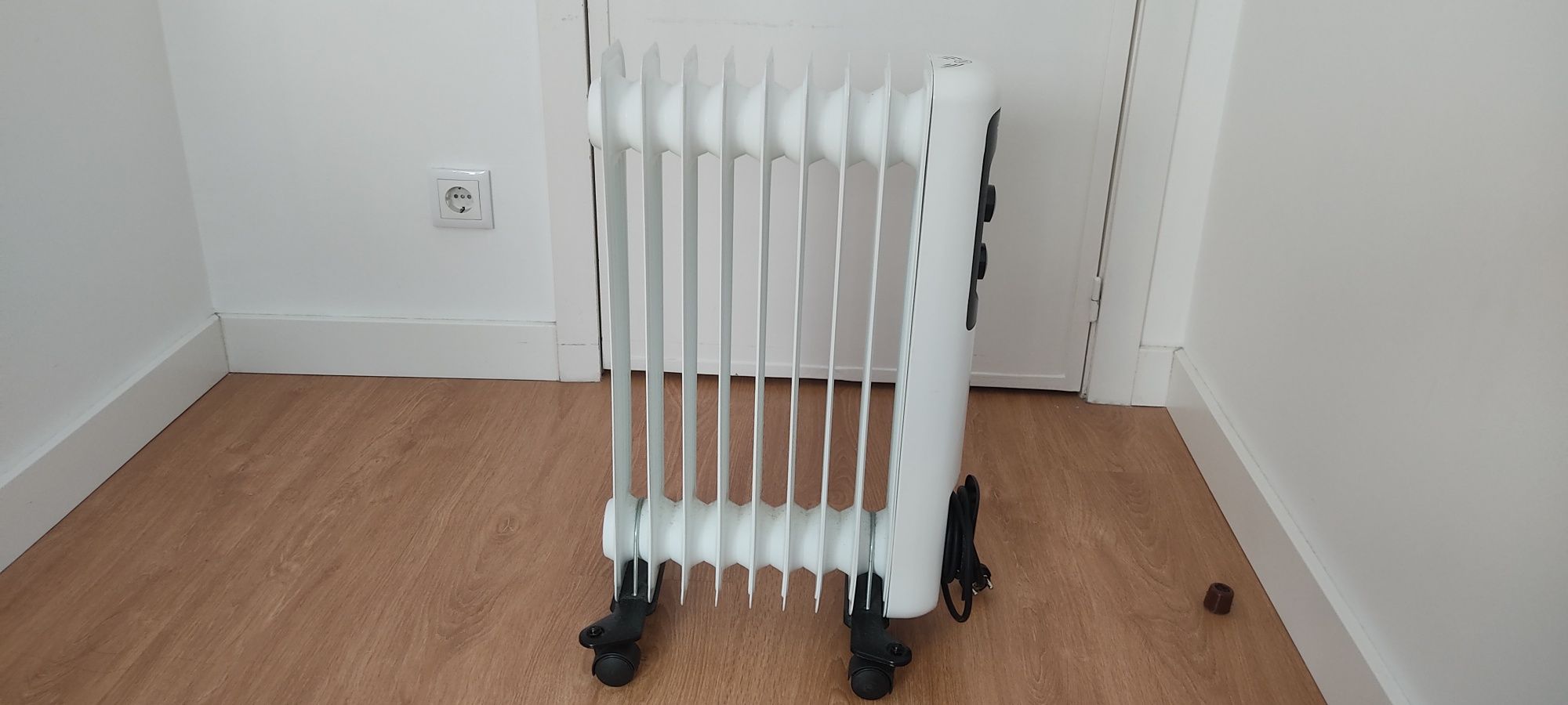 Aquecedor a óleo 2000W Tristar