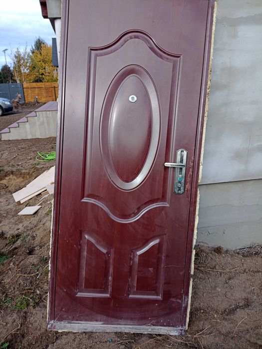 Sprzedam drzwi stalowe wejściowe,uzywane