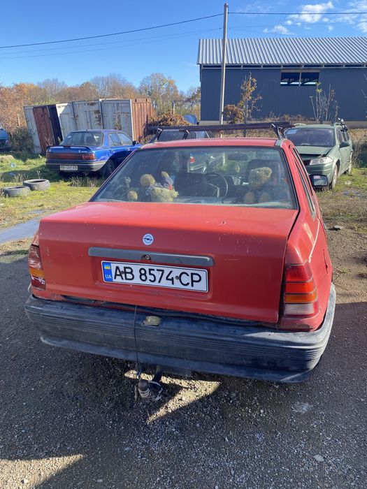 Opel kadett , 1986р