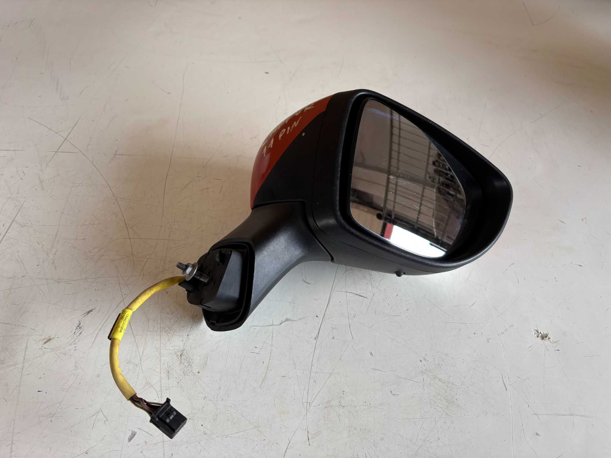 Lusterko Prawe Renault Captur 13-17R  11 PIN