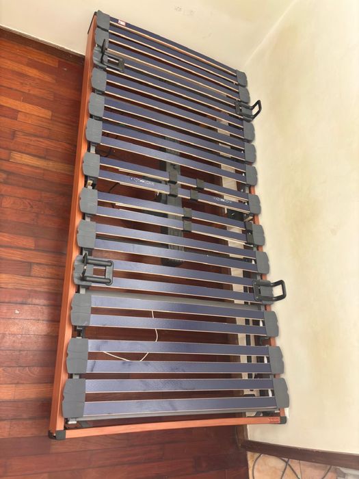 Cama Ortopédica Estrado articulado de madeira FUTURLAM (completa/nova)