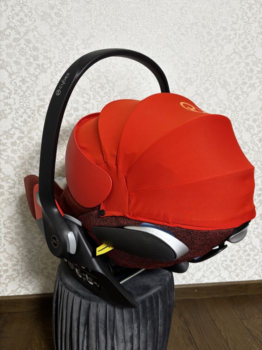 Автокрісло Cybex Cloud Z+ plus i-Size Autumn Gold burnt Red