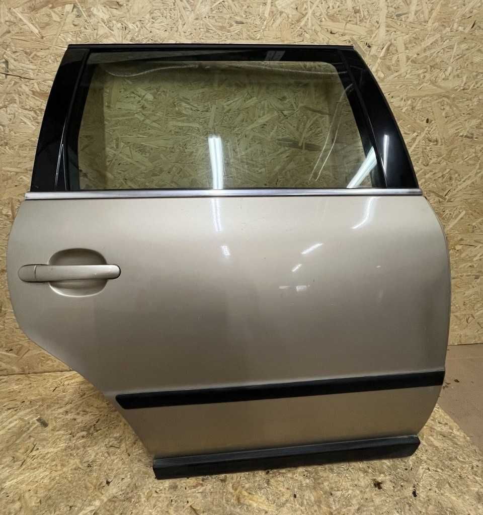 VW passat b5 kombi drzwi tył 2000-05r lift Kolor la1w złoty
