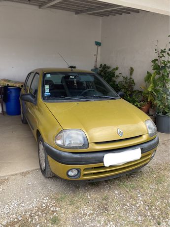 Renault Clio de 98