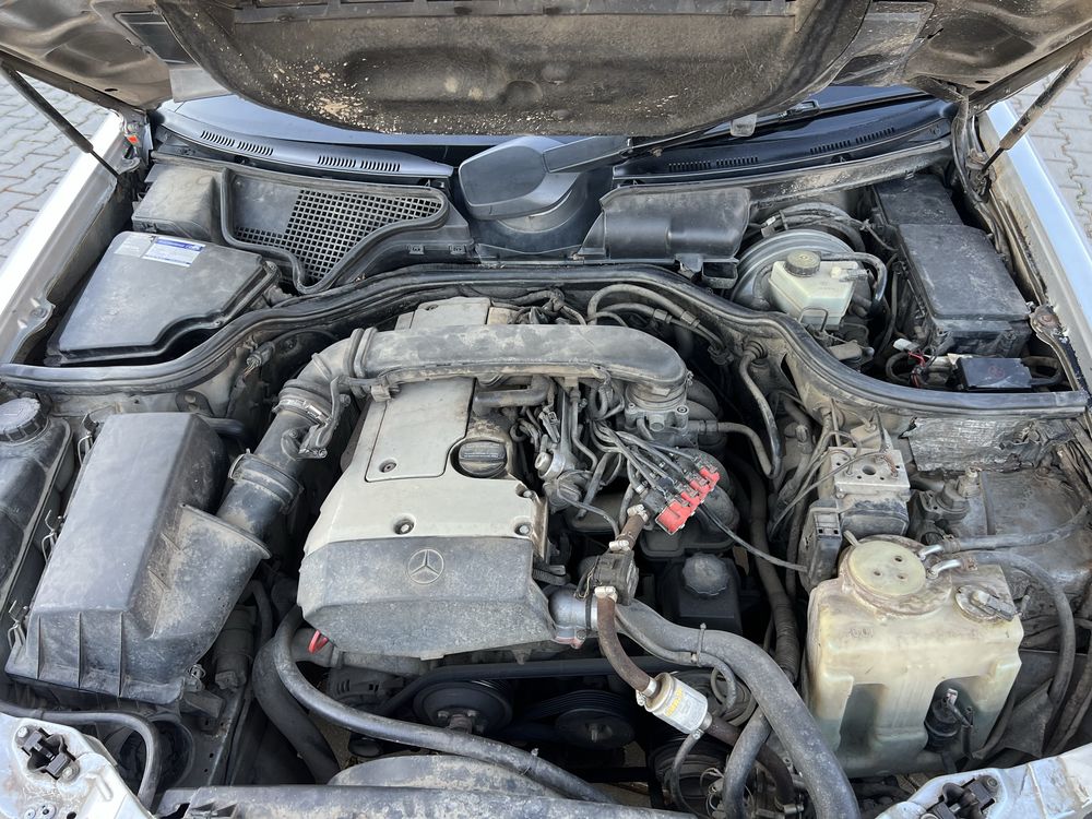 В продажі: Mercedes Benz W210 2.0 Бензин, Механіка 6-ст. (2000 рік)