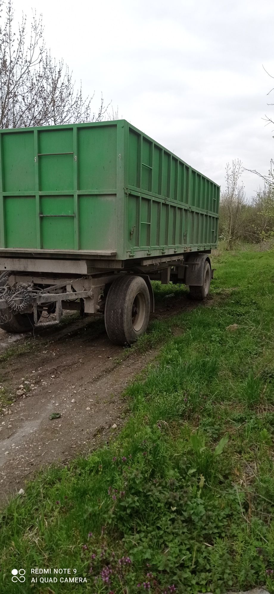 Продам причіп самоскид