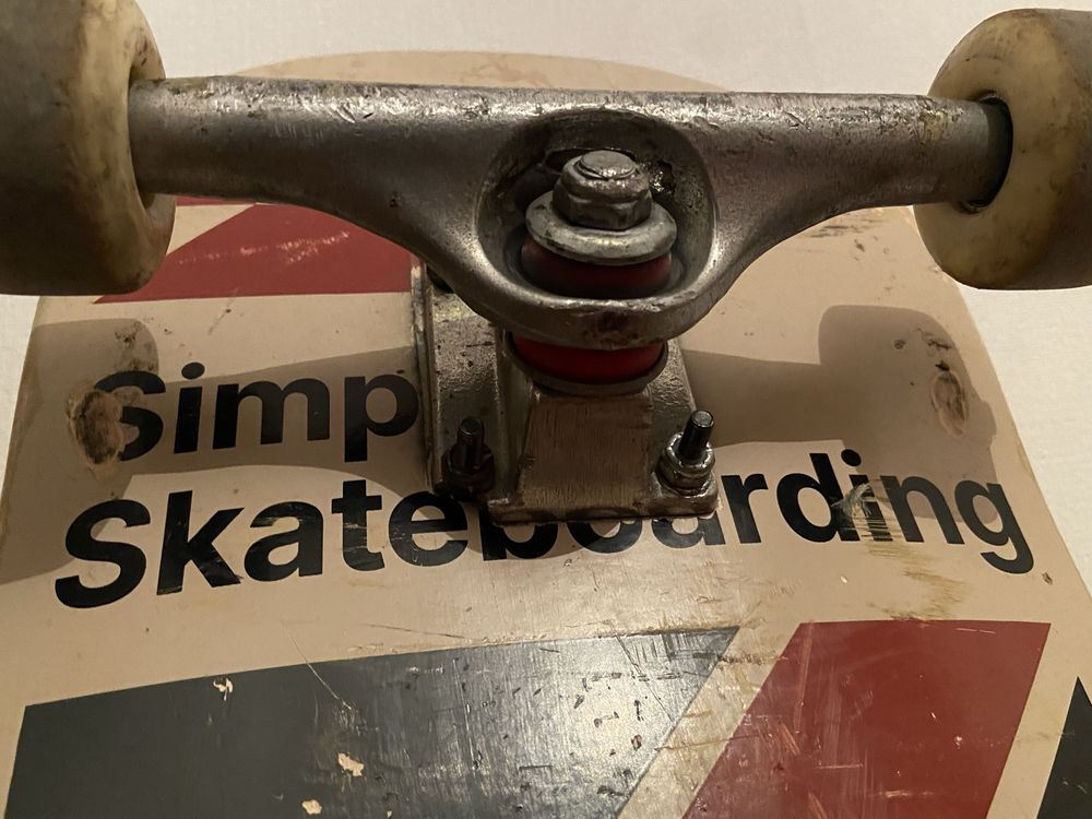 SKATE SIMPLE в нормальном состоянии Скейтборд