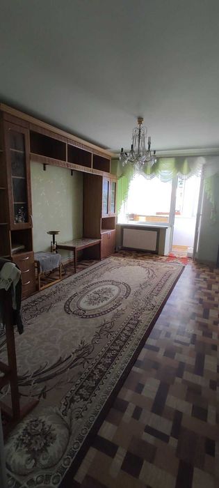 Продаю в центре Корабельного района 2 -х к кв-ру с автономным отоплен.