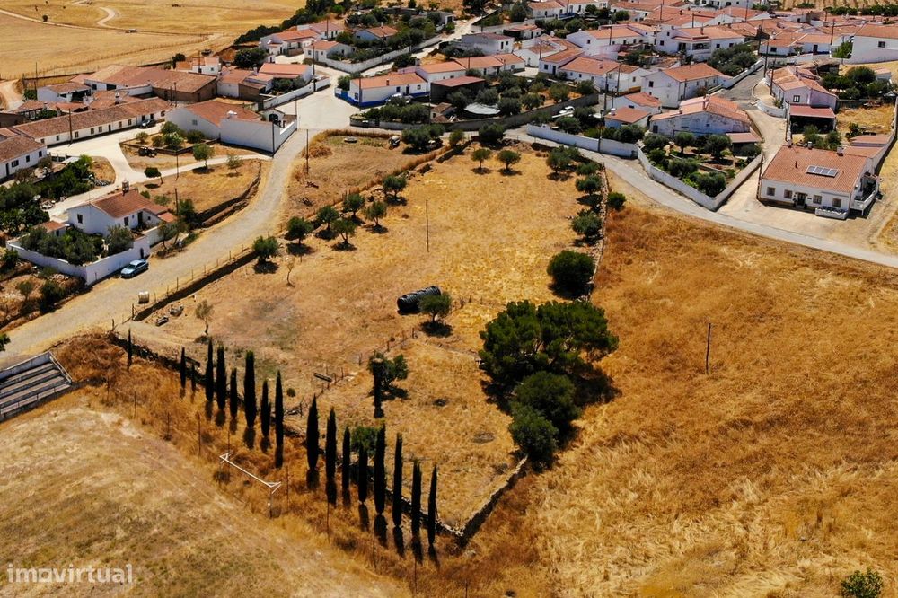 Terreno Urbanizável em Alcaria Ruiva