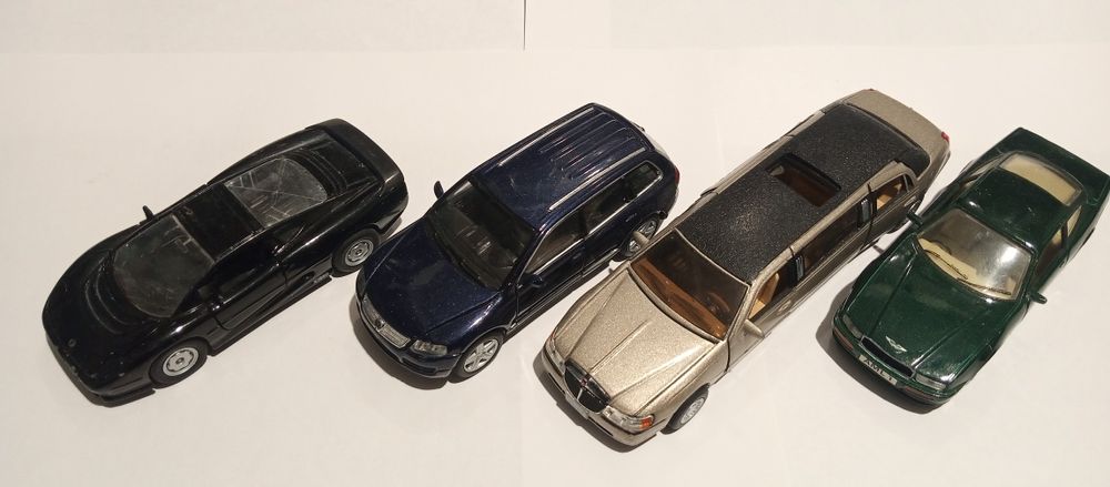 Моделі авто в масштабі 1:36-1:41