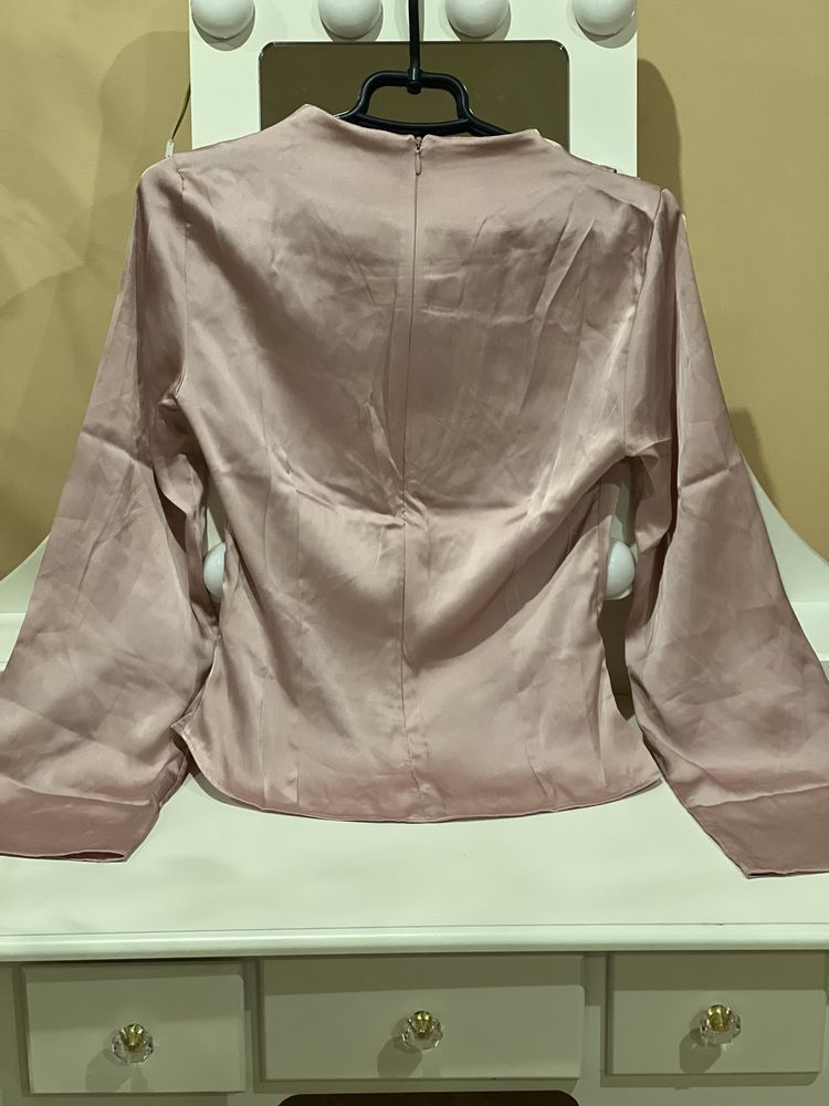 Шелковая атласная блуза розовая maje