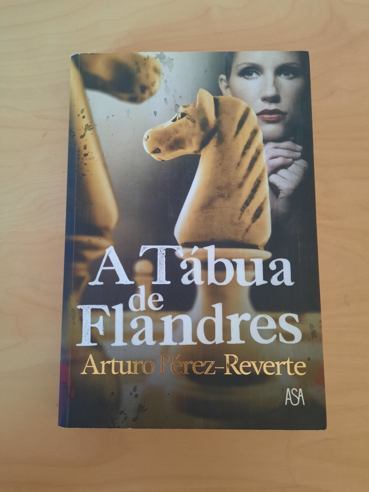 Livro- A Tábua de Flandres