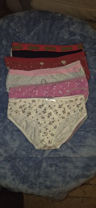 Majtki dziewczęce roz 134/140