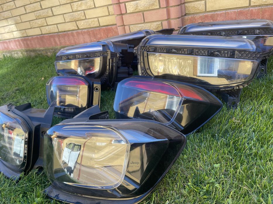 В наявності фари, стопи jeep avenger perfomance led та led оригі