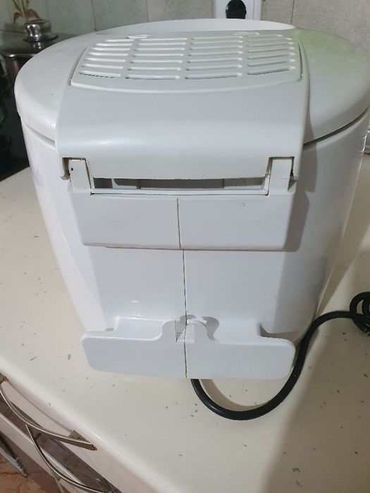Fritadeira elétrica marca estado como novo,pouco uso
