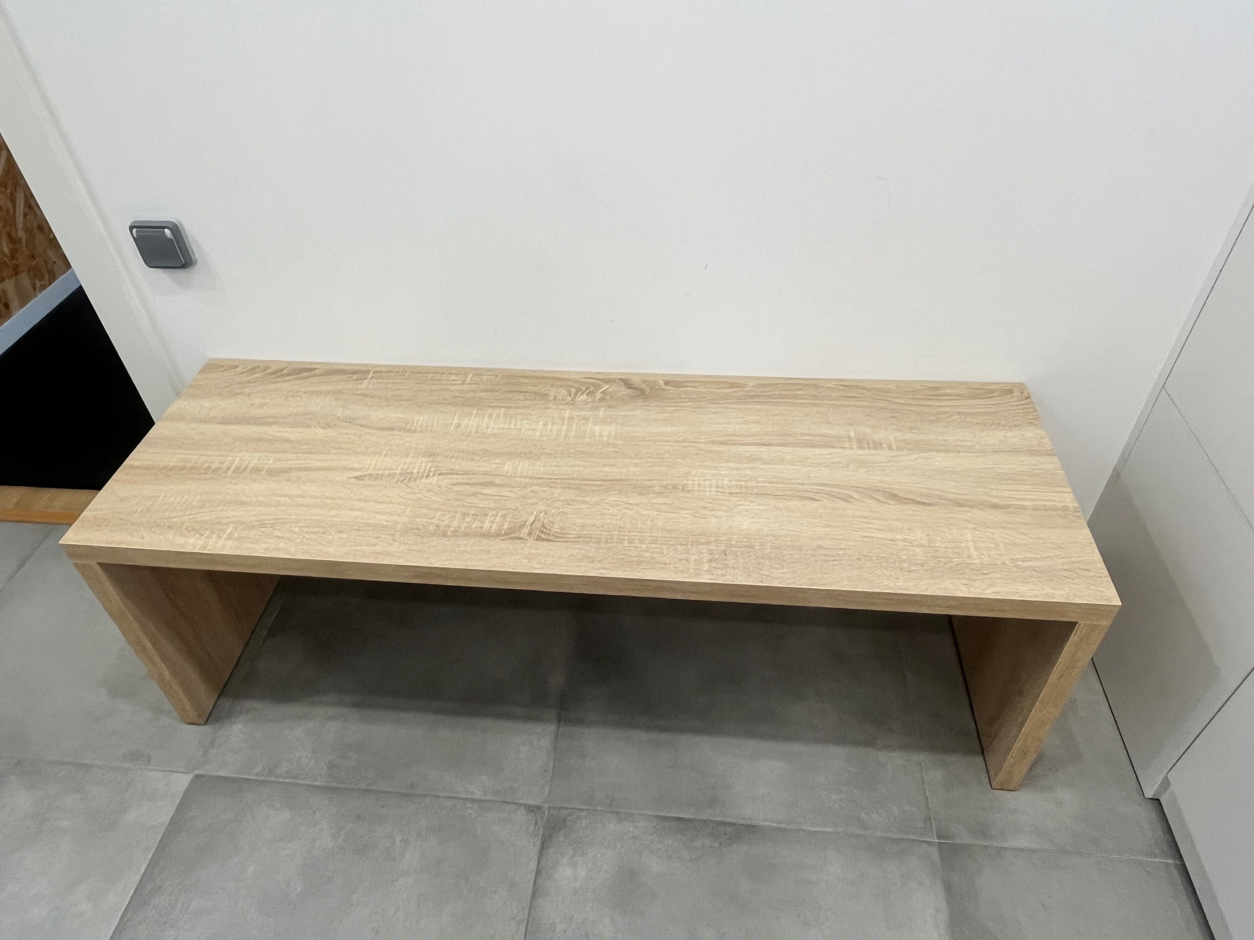 2 Bancos em Carvalho laminado