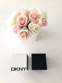 Caixa DKNY para jóias ou relógio