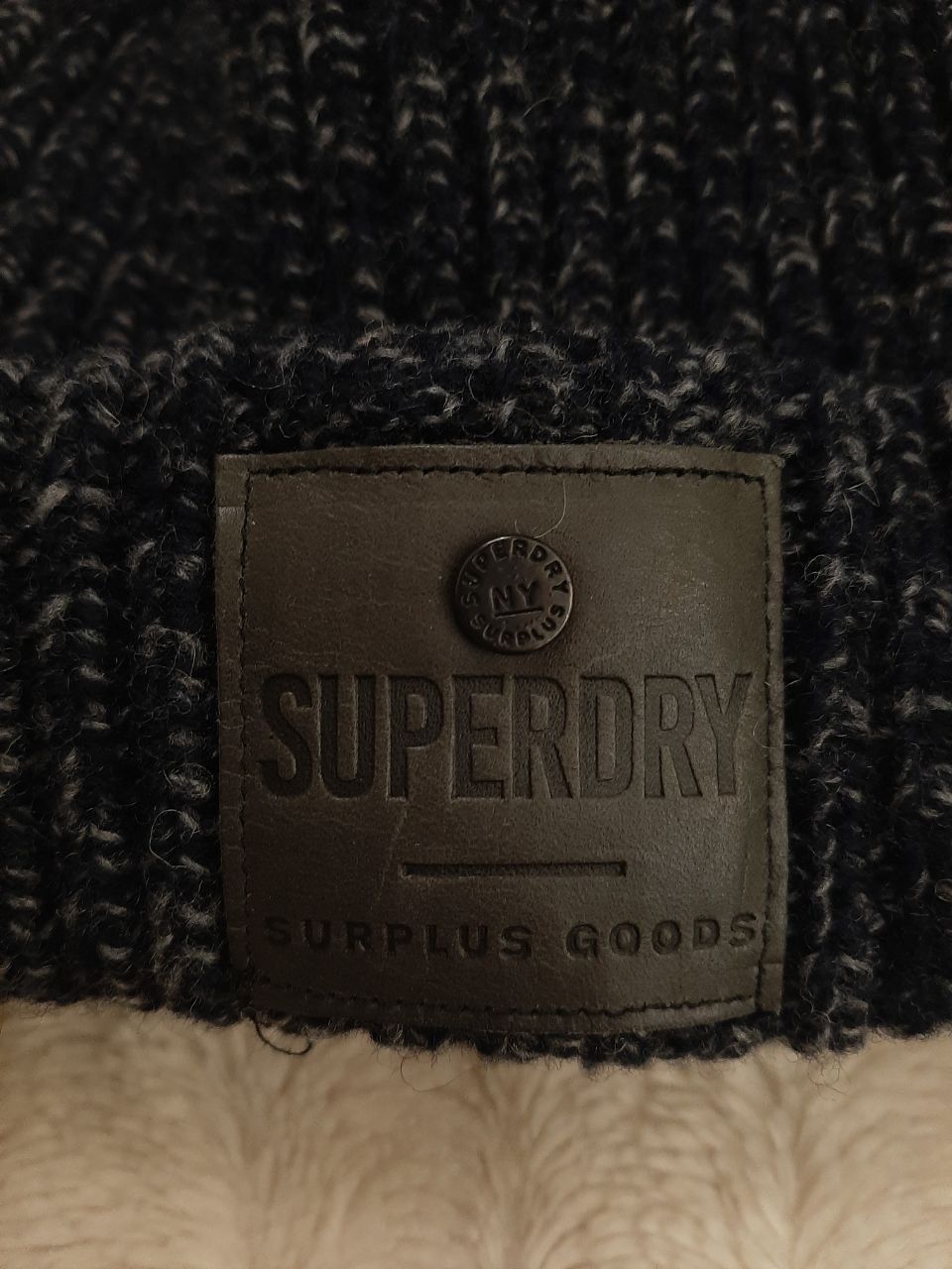Шапка чоловіча Superdry