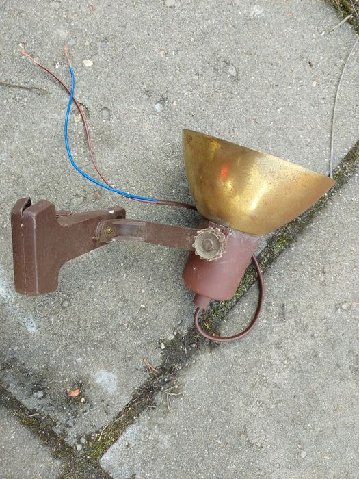 Lampa biurkowa retro dzialajaca