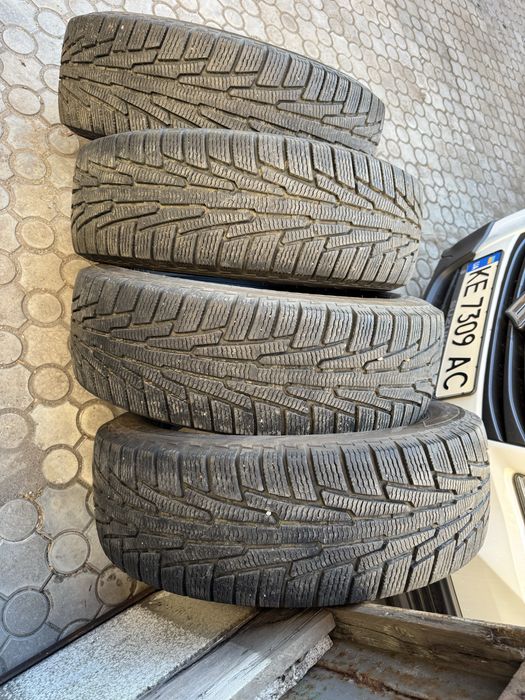 Комплект 235 65 18 Nokian Nordman RS2
