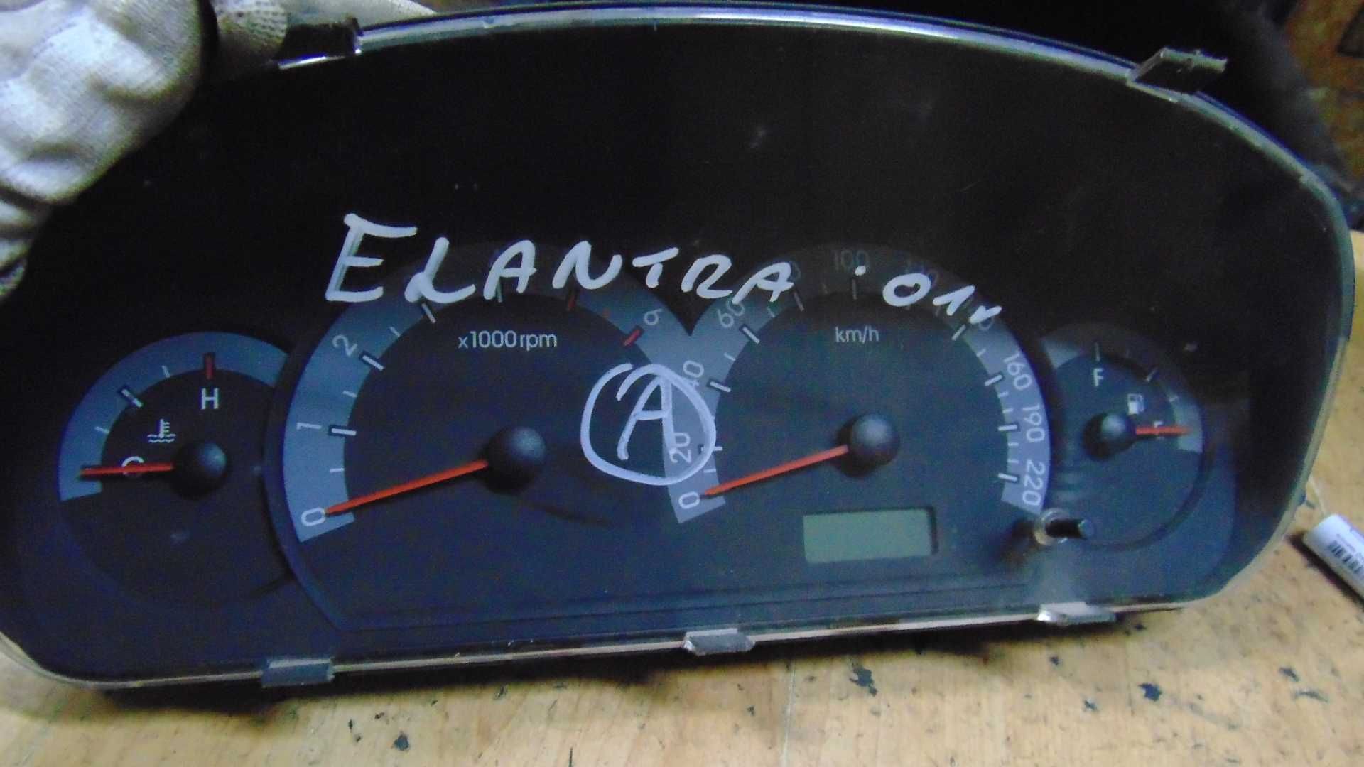 Mar55 Licznik zegary prędkościomierz hyundai elantra 01r wysyłka