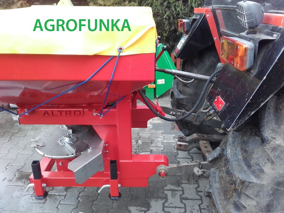 Rozsiewacz ALTRO 600 L hydraulika plandeka GWARANCJA 3 LATA transport