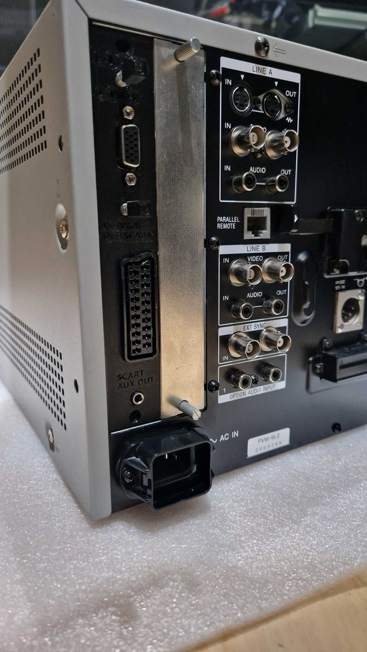 Klon karty SONY BKM-129X do monitorów BVM/PVM (wersja SCART-VGA)