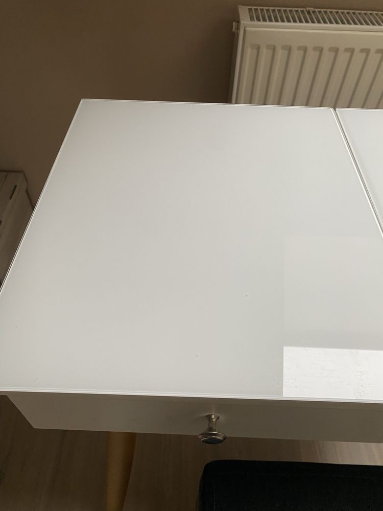 Toaletka /konsola i pufa