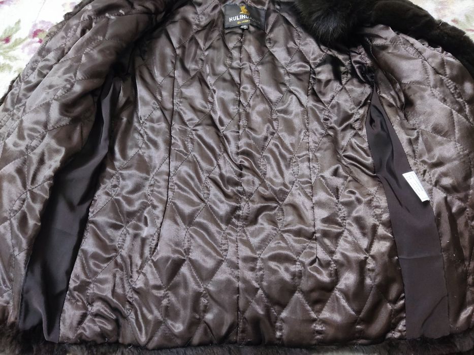 Шуба коротка з натурального хутра, 44 розмір,  молодіжна, коричнева