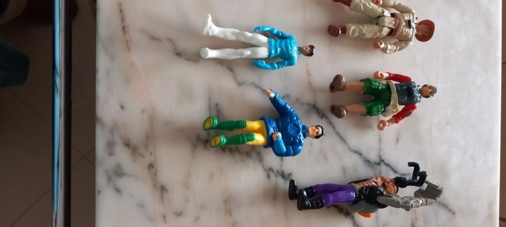 Pez original figura falcão + outros bonecos