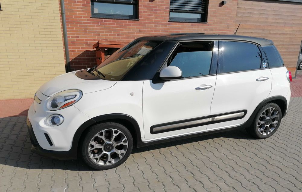 Fiat 500L Trekking Beats Edition.Uszkodzony.