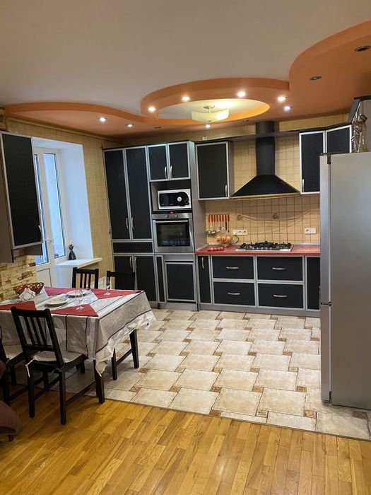 2 ком аппартаменти в центрі Миргорода