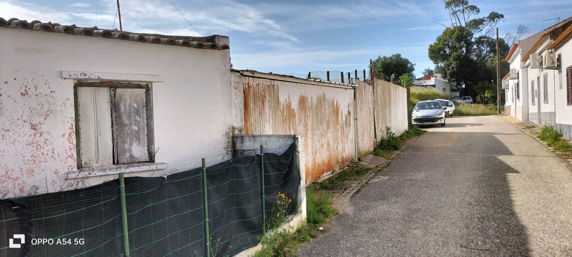 Casa devoluta para reconstruir