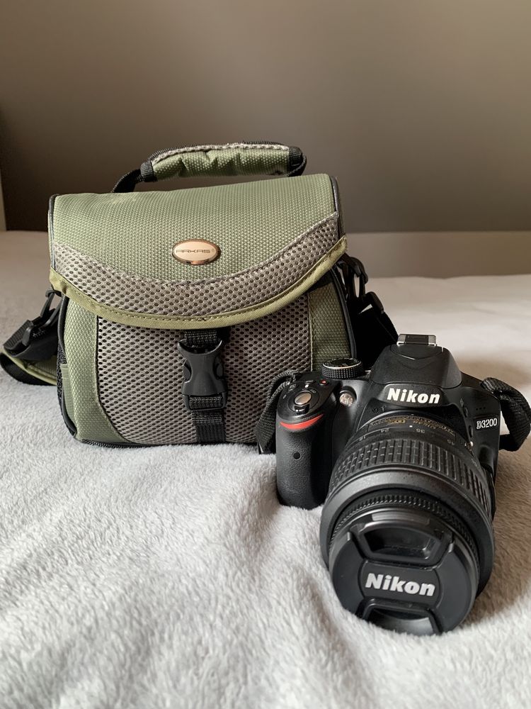 Nikon D3200 obiektyw 18-55 mm