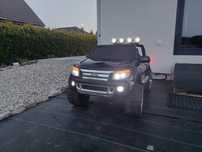 Ford ranger na akumulator