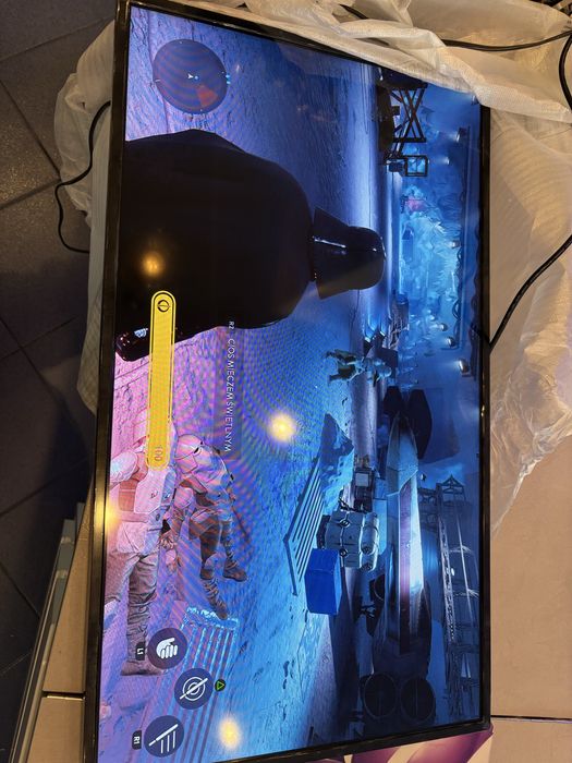 Samsung QM32R-B Monitor Profesjonalny 32"