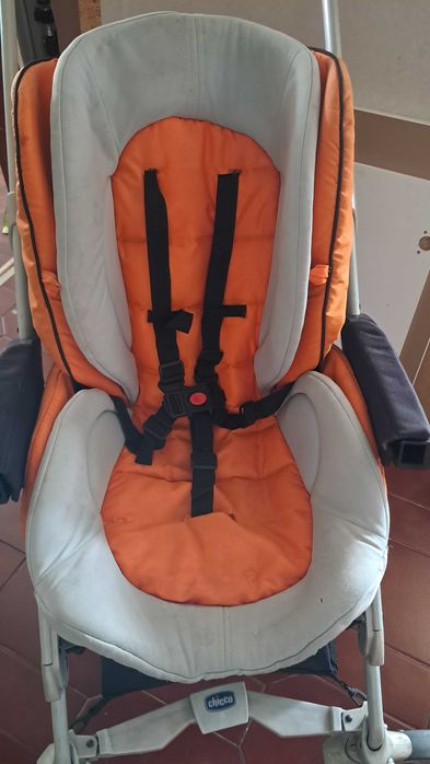 Carrinho trio bebé Chicco