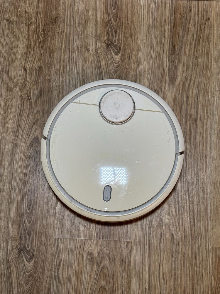 Продється робот-пилосос Xiaomi Mi Robot Vacuum Cleaner