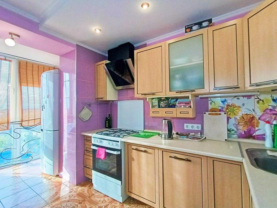 Продаж 1-кімн квартири в новобудові по Попова (автономне опалення).