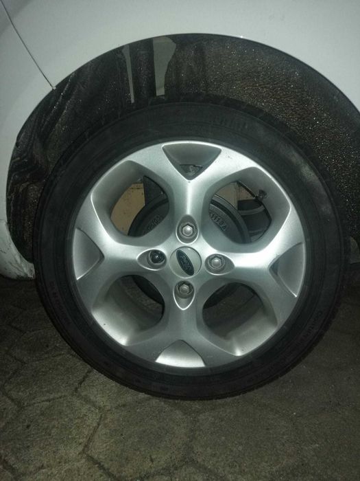 4 jantes com pneus 195x50r15 - negociável