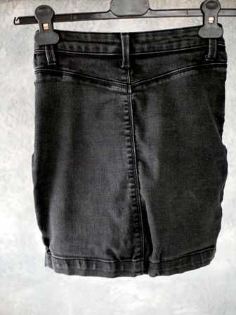 Jeansowa spódniczka mini, elastyczna, XS