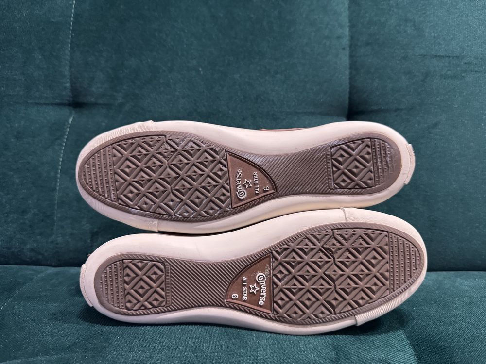 Buty damskie skórzane Converse